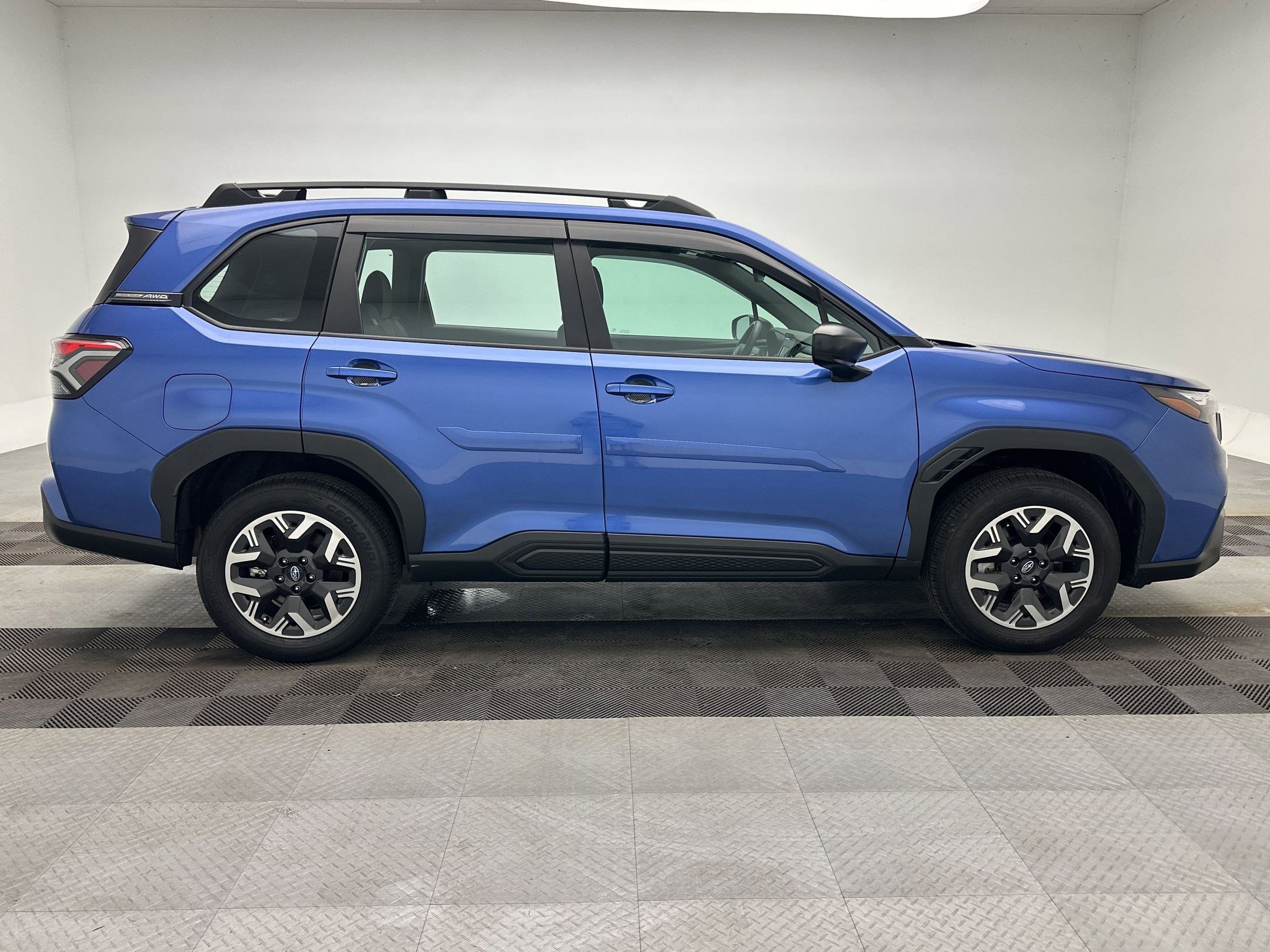 Used 2026 Subaru Forester Touring AWD/4WD image 8