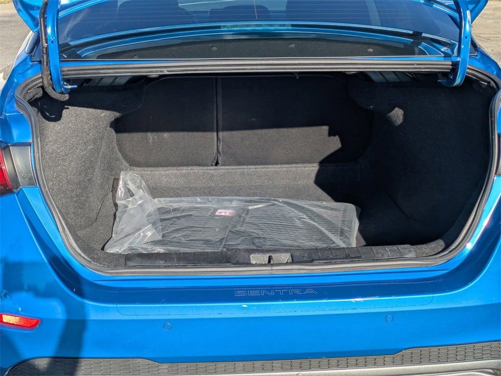 Used 2021 Nissan Sentra SR image 10