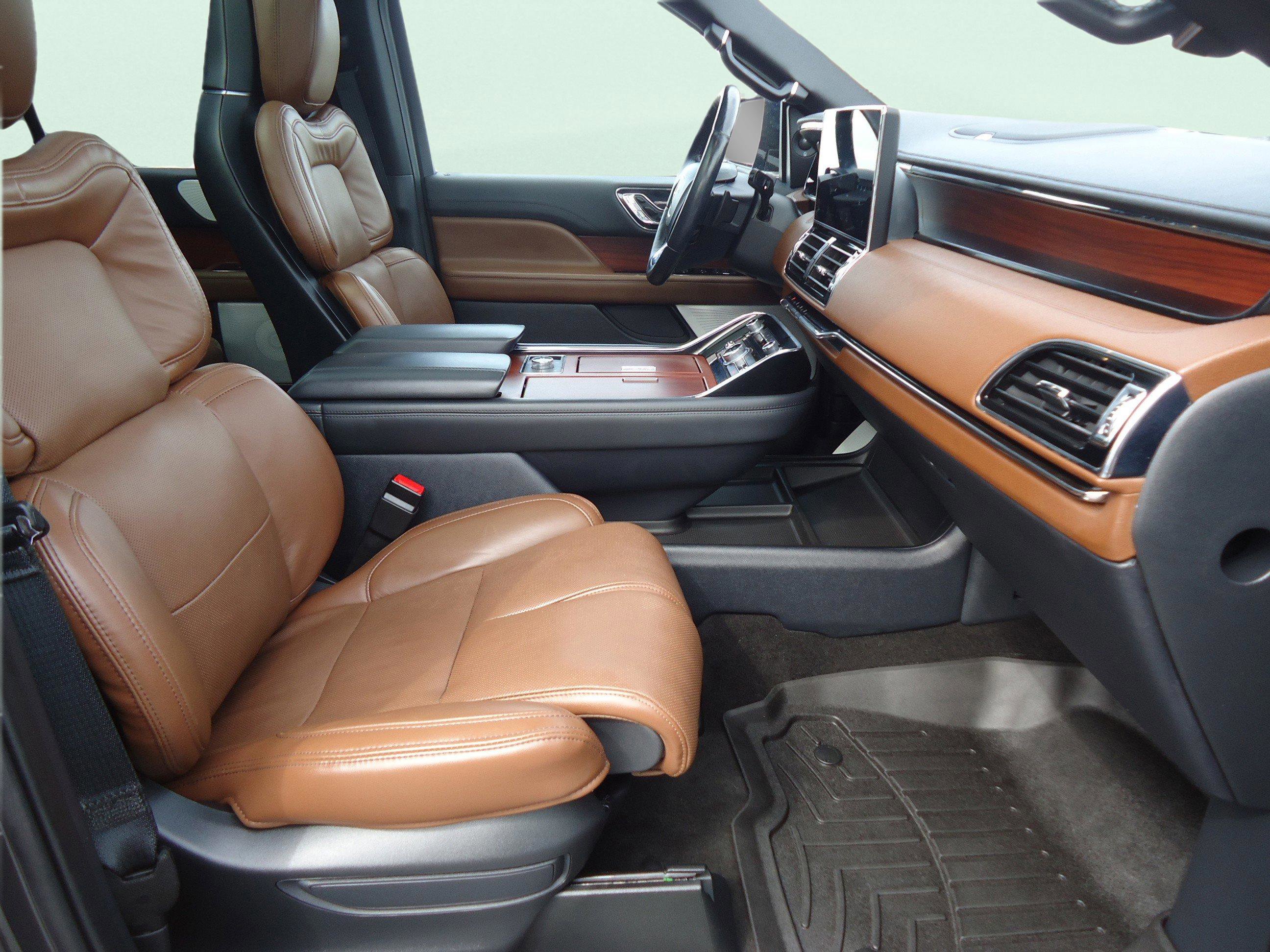 Used 2022 Lincoln Navigator L Reserve image 31
