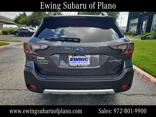 Used 2025 Subaru Outback Limited image 4