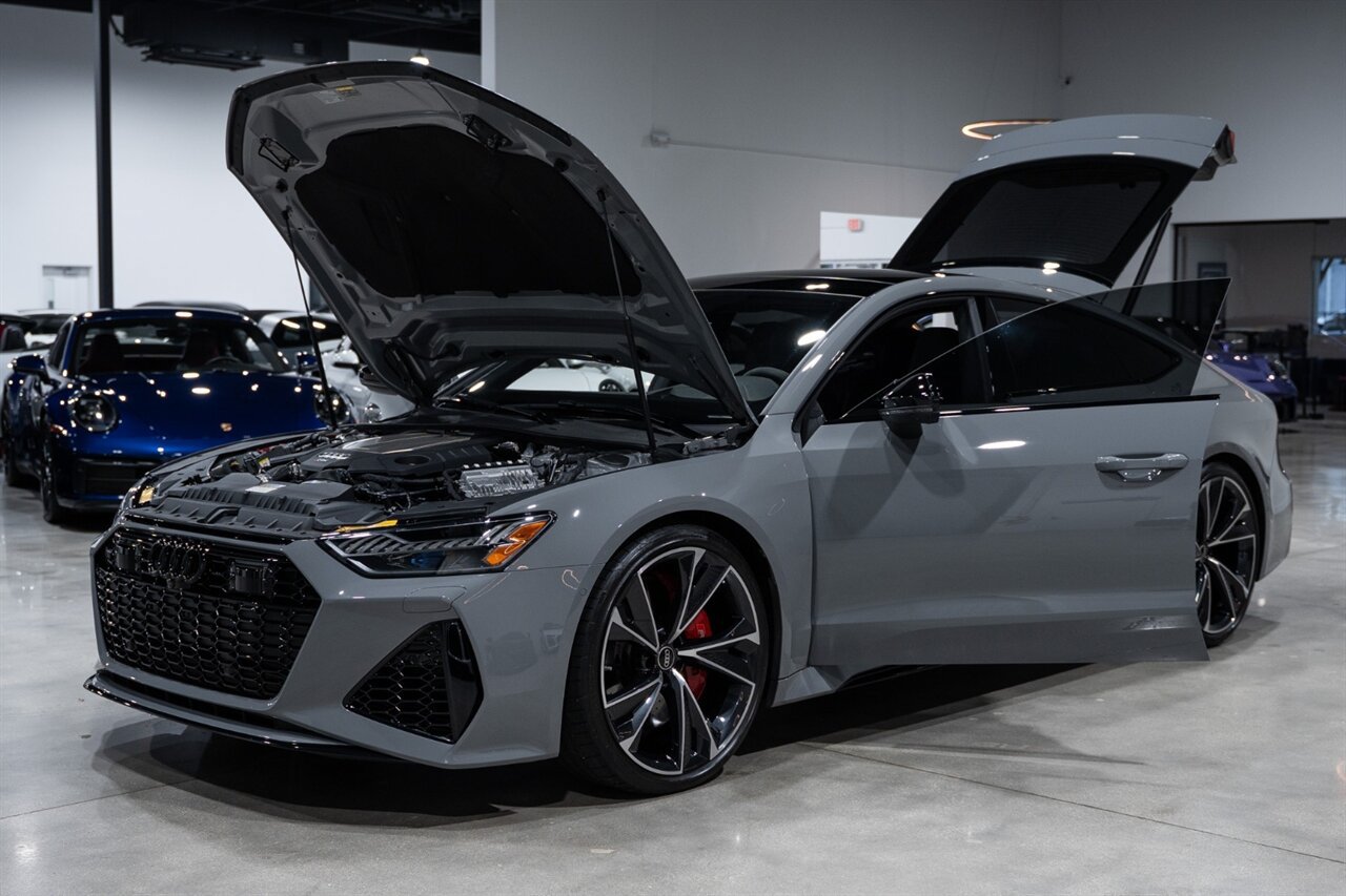 Used 2023 Audi RS 7 Sportback AWD/4WD image 41