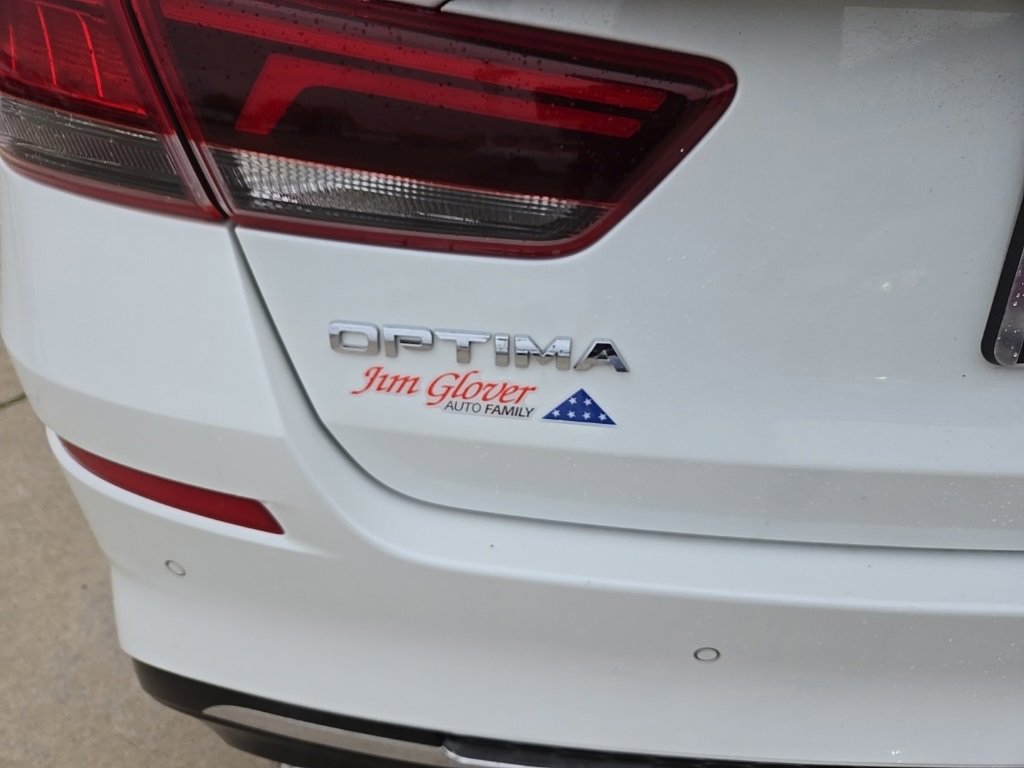 Used 2020 Kia Optima S image 37