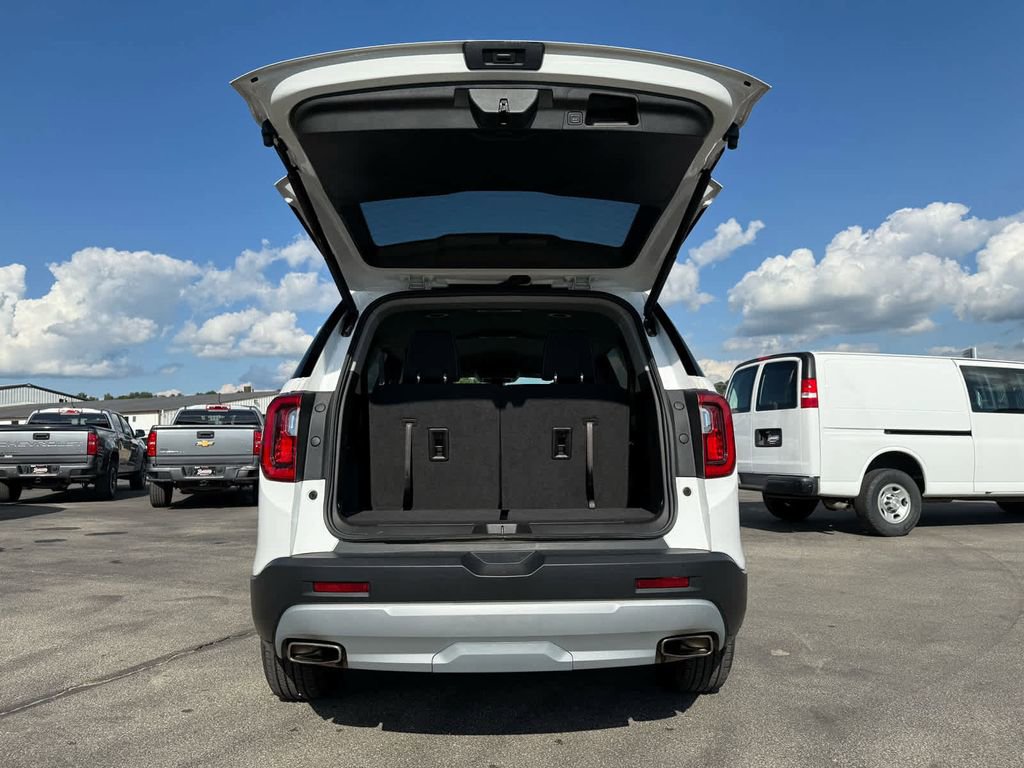 Used 2023 GMC Acadia SLE w/ Driver Convenience Package image 27