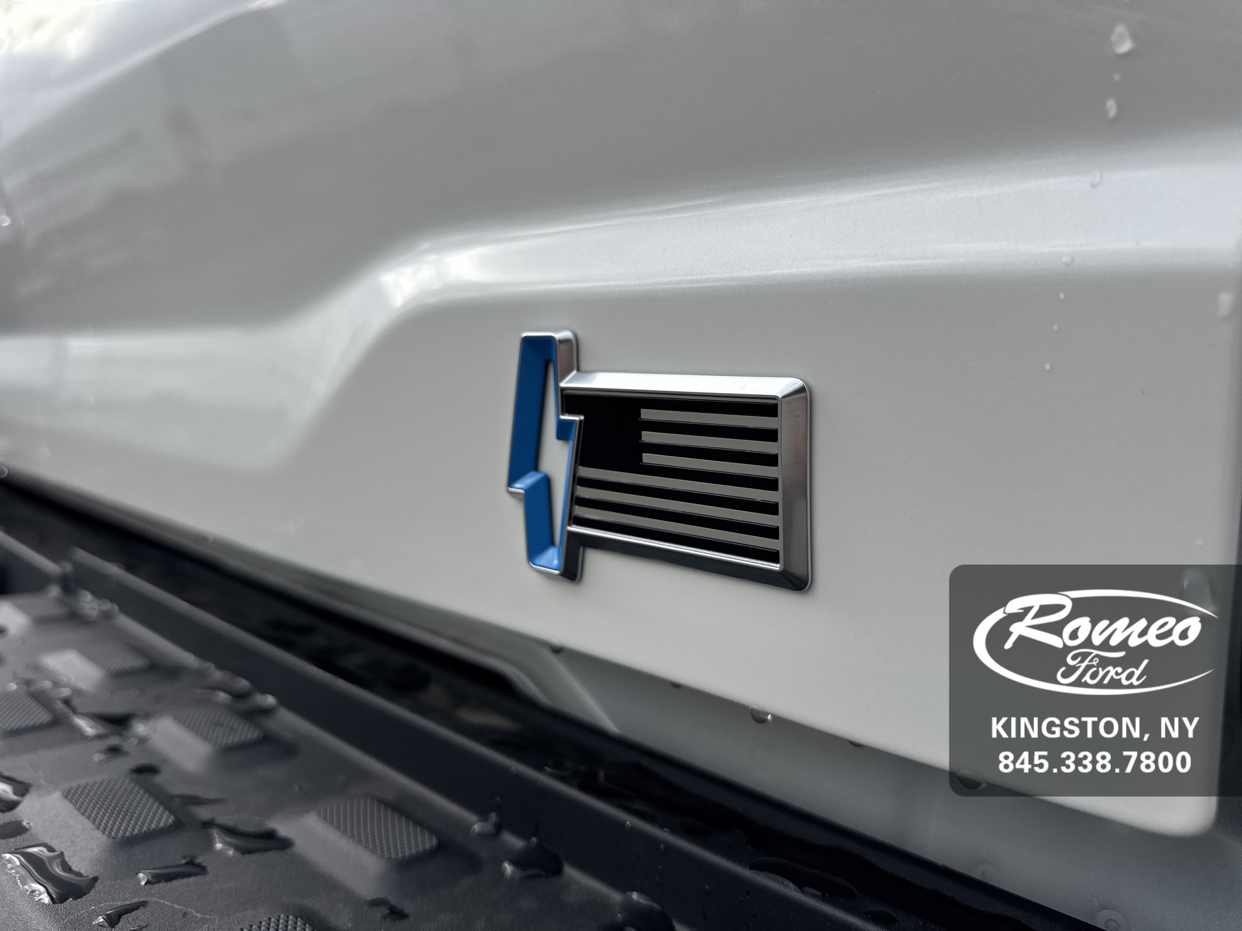 New 2025 Ford F150 Lightning Platinum image 35