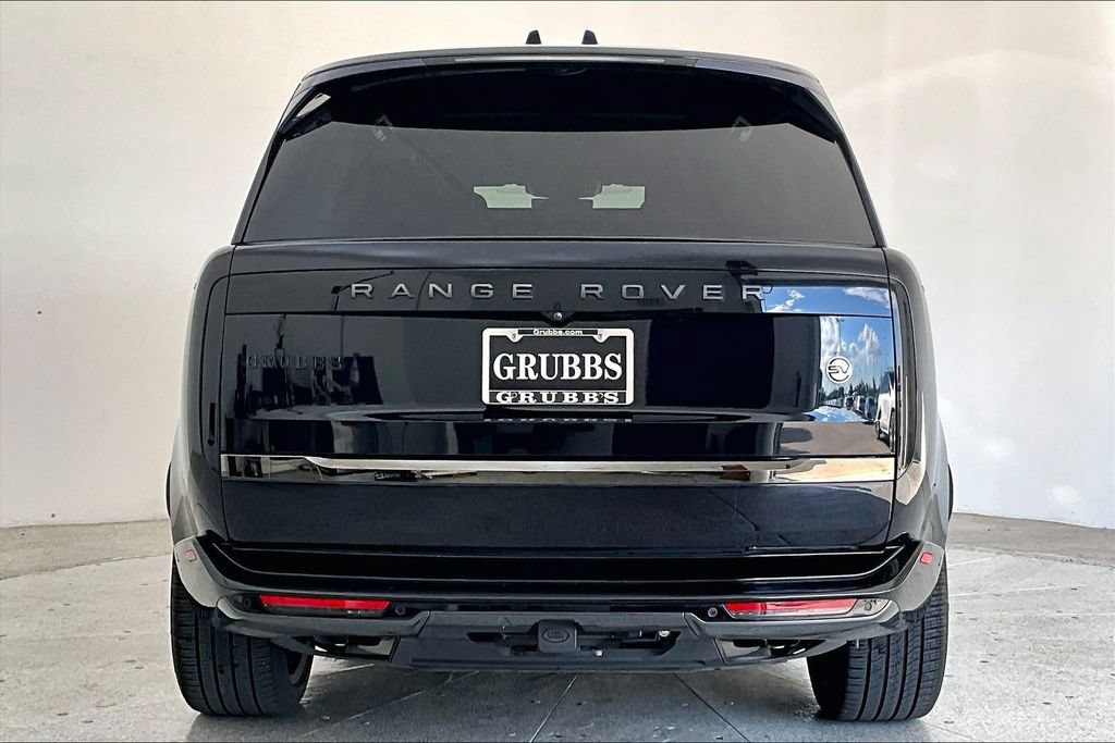 Used 2023 Land Rover Range Rover SV AWD/4WD image 5