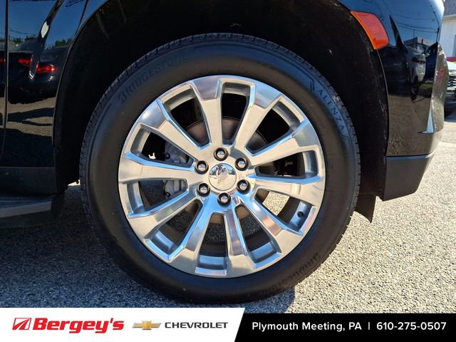 Certified 2024 Chevrolet Suburban Premier AWD/4WD image 10
