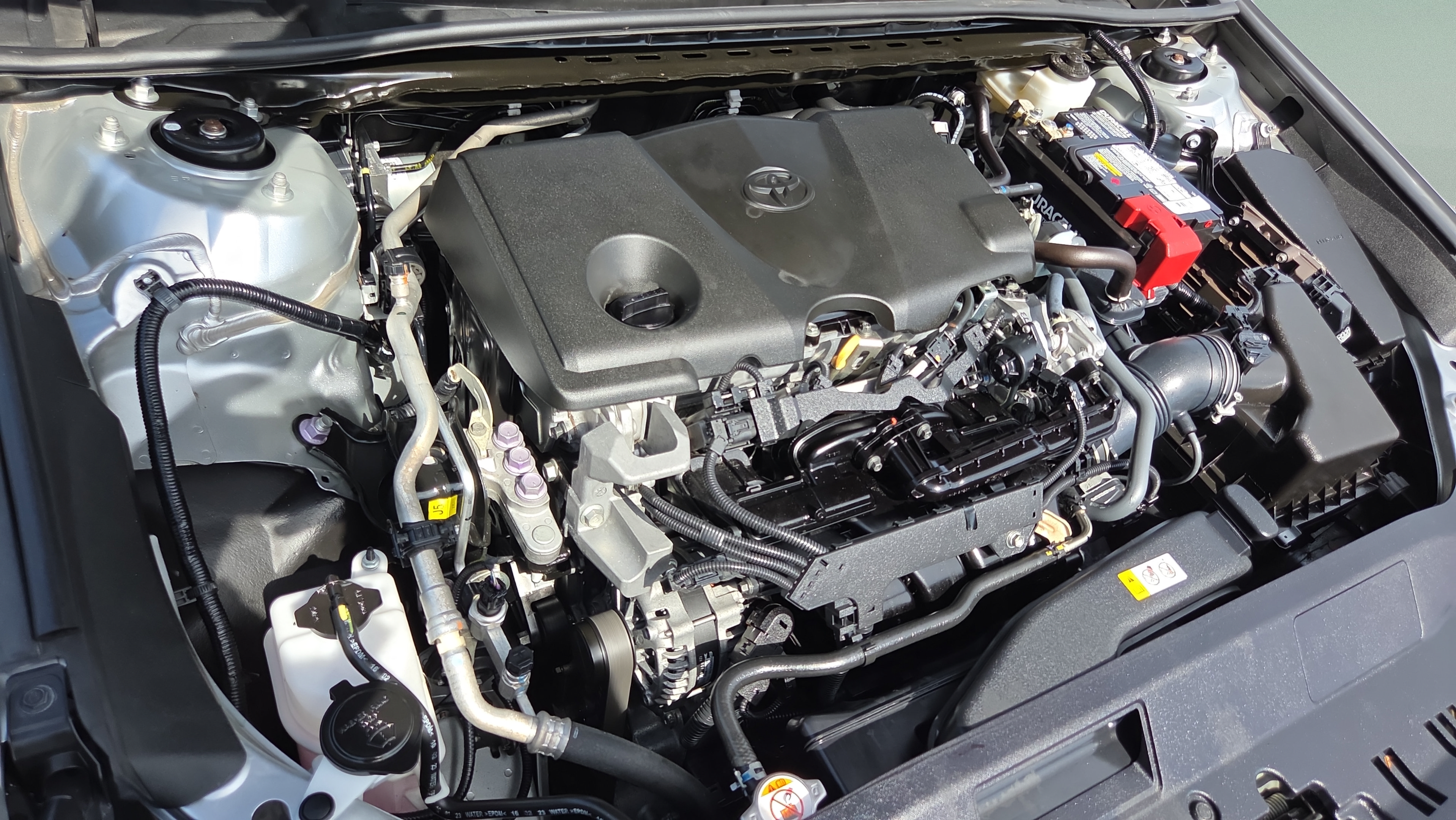 Used 2024 Toyota Camry LE FWD image 17
