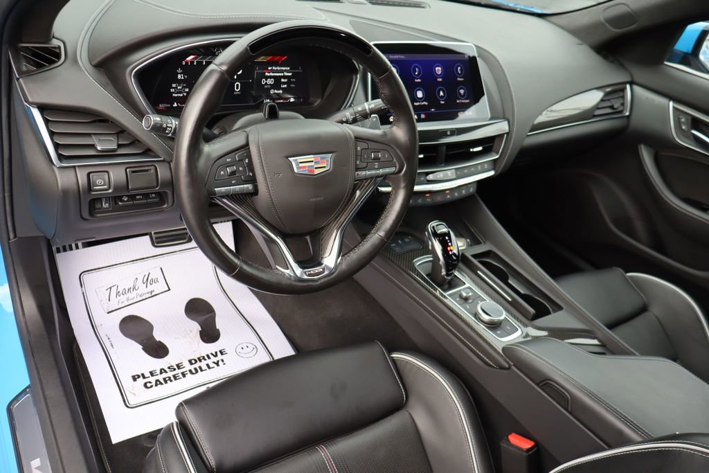 Used 2023 Cadillac CT5 V Blackwing w/ Carbon Fiber Package 2 RWD image 5