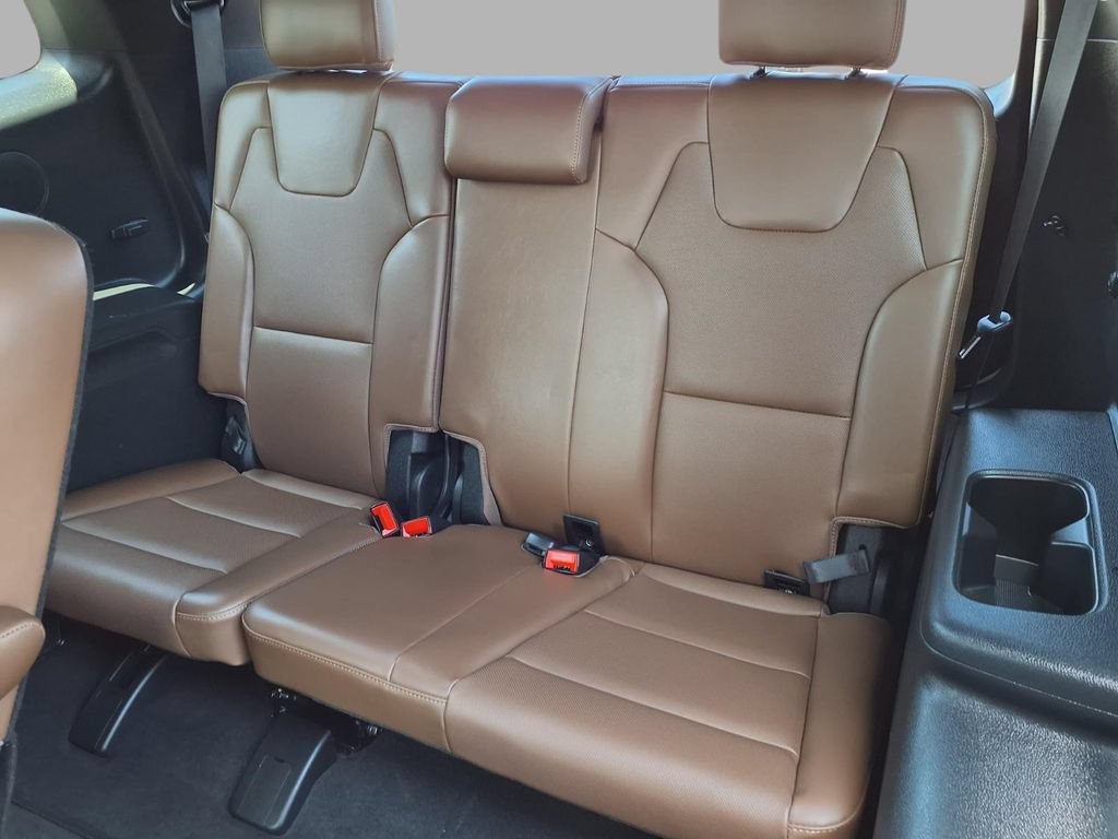 Used 2022 Kia Telluride SX w/ SX Prestige Package AWD/4WD image 24