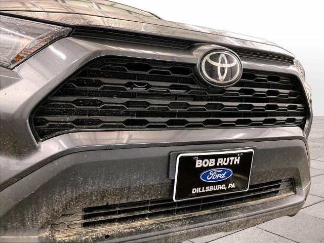 Used 2022 Toyota RAV4 LE AWD/4WD image 29