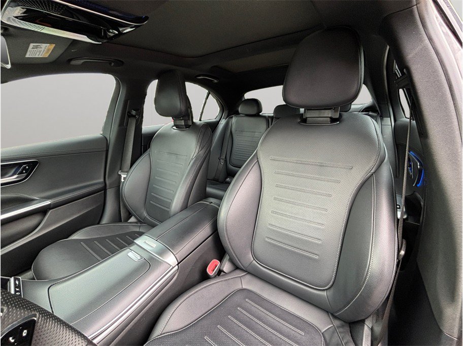 Used 2024 Mercedes-Benz C 300 Sedan image 21