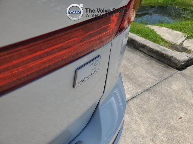 Certified 2023 Volvo XC60 T8 Plus w/ Protection Package Premier AWD/4WD image 9