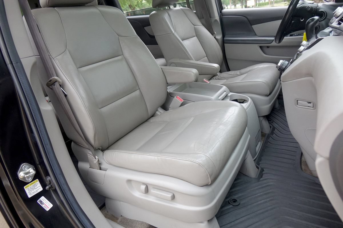 Used 2012 Honda Odyssey Touring image 8