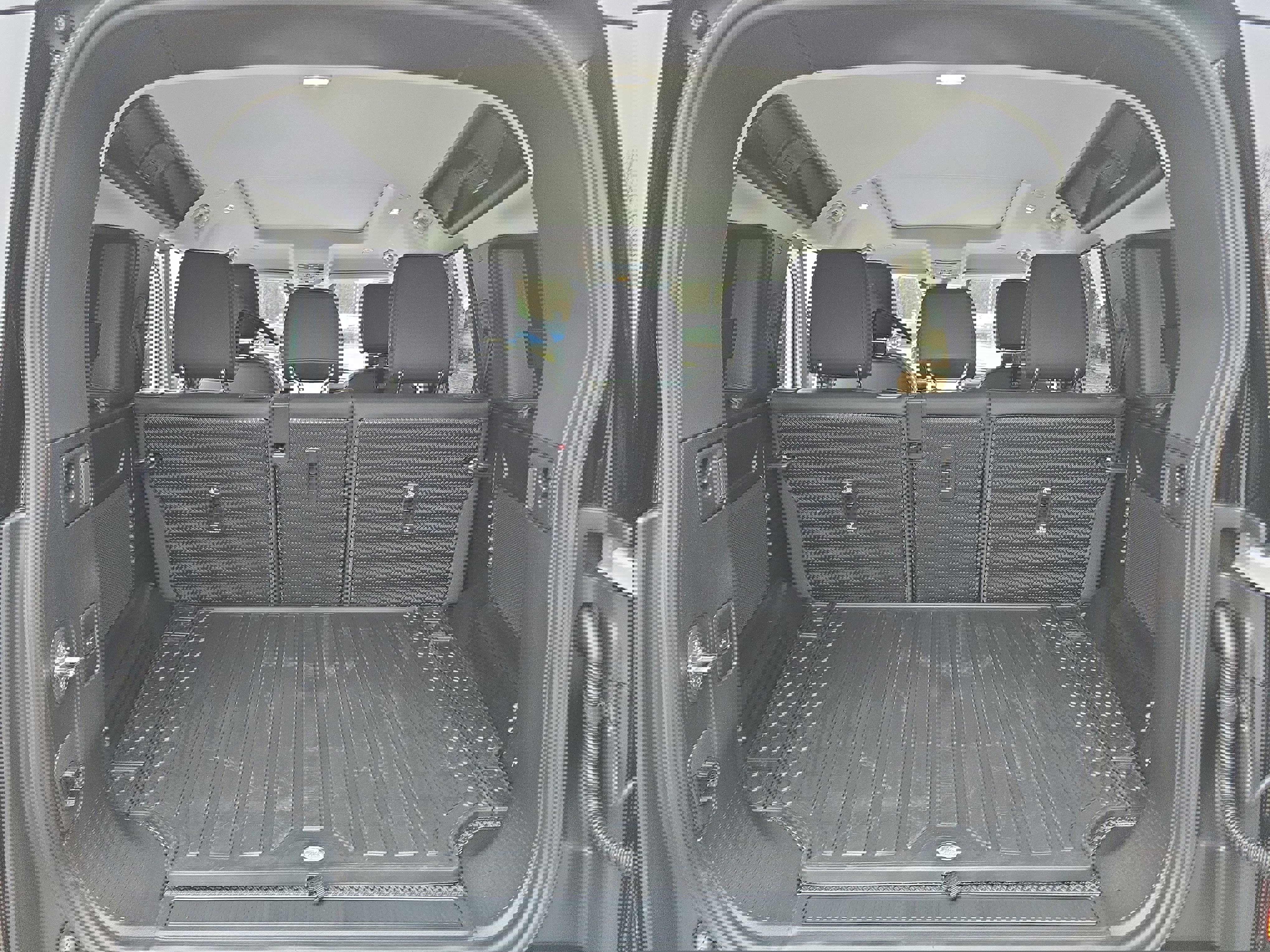 New 2026 Land Rover Defender 110 S image 12