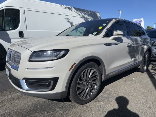 Used 2019 Lincoln Nautilus Reserve image 1