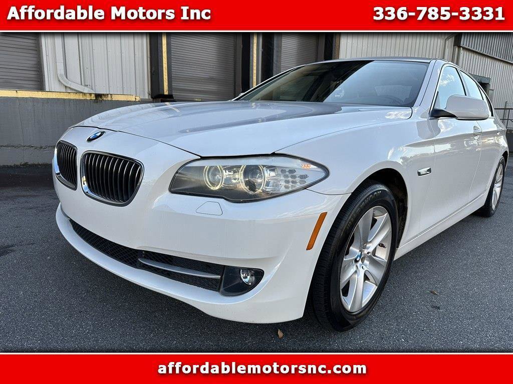 Used 2013 BMW 528i xDrive Sedan AWD/4WD image 1