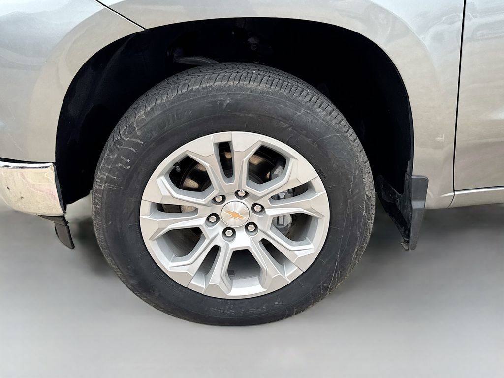 Used 2025 Chevrolet Silverado 1500 LTZ image 29