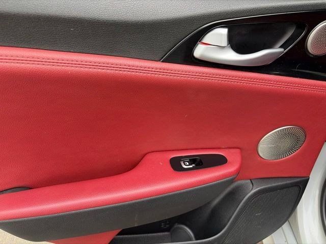 Used 2021 Kia Stinger GT-Line w/ Sun & Sound Package AWD/4WD image 34
