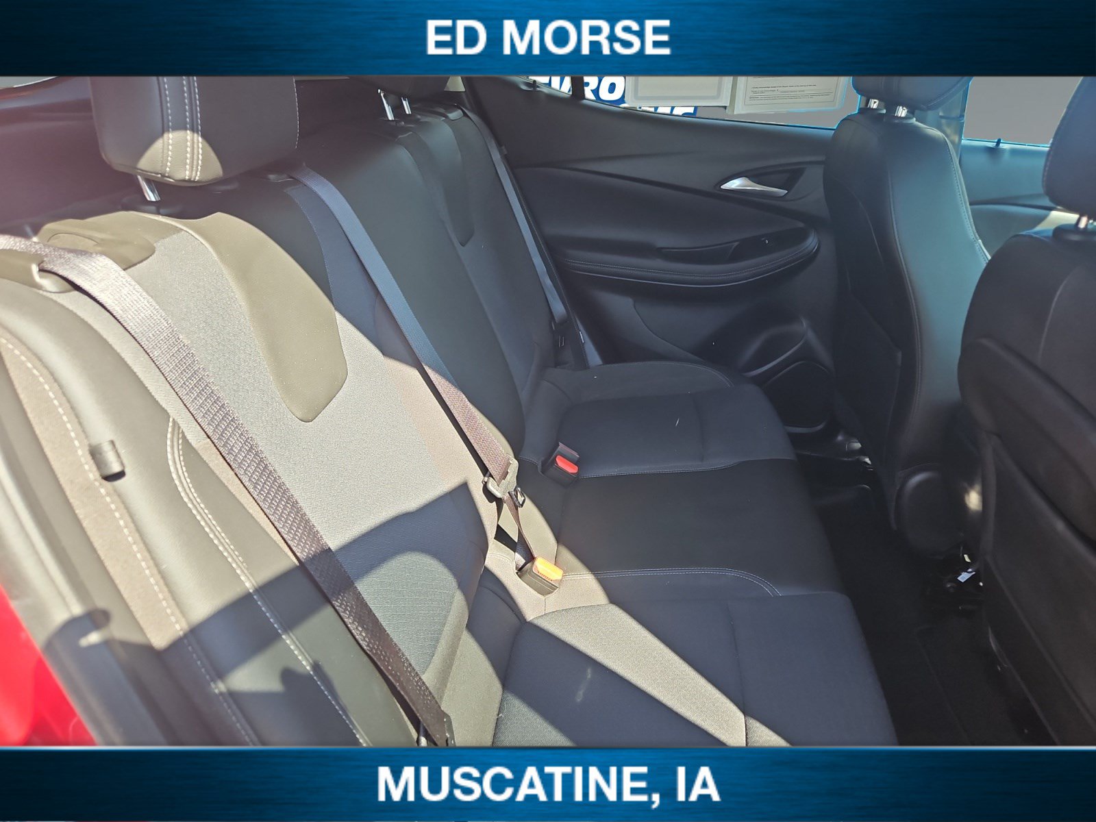 Certified 2020 Buick Encore GX Preferred w/ Cold Weather Comfort Package FWD image 17
