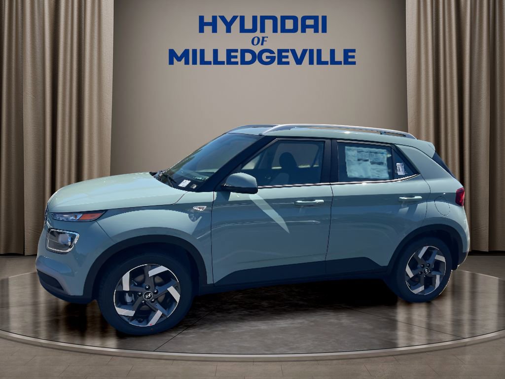 New 2026 Hyundai Venue SEL FWD image 3