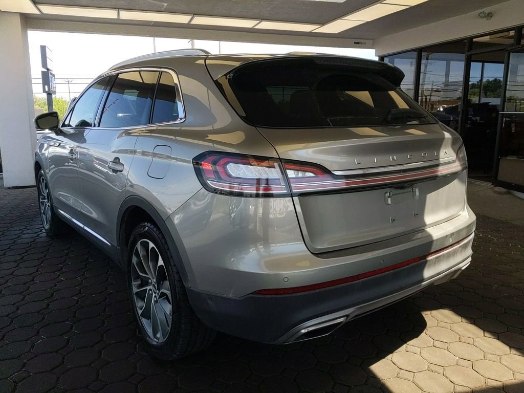 Used 2023 Lincoln Nautilus Reserve w/ Equipment Group 201A AWD/4WD image 7