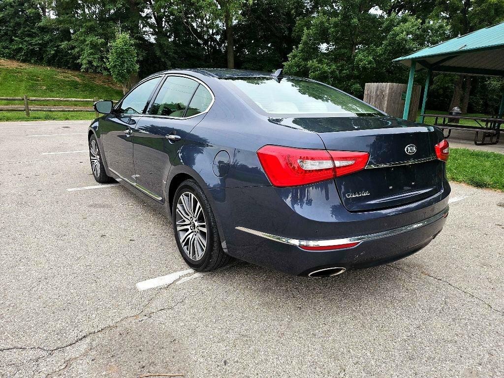 Used 2014 Kia Cadenza Premium image 7