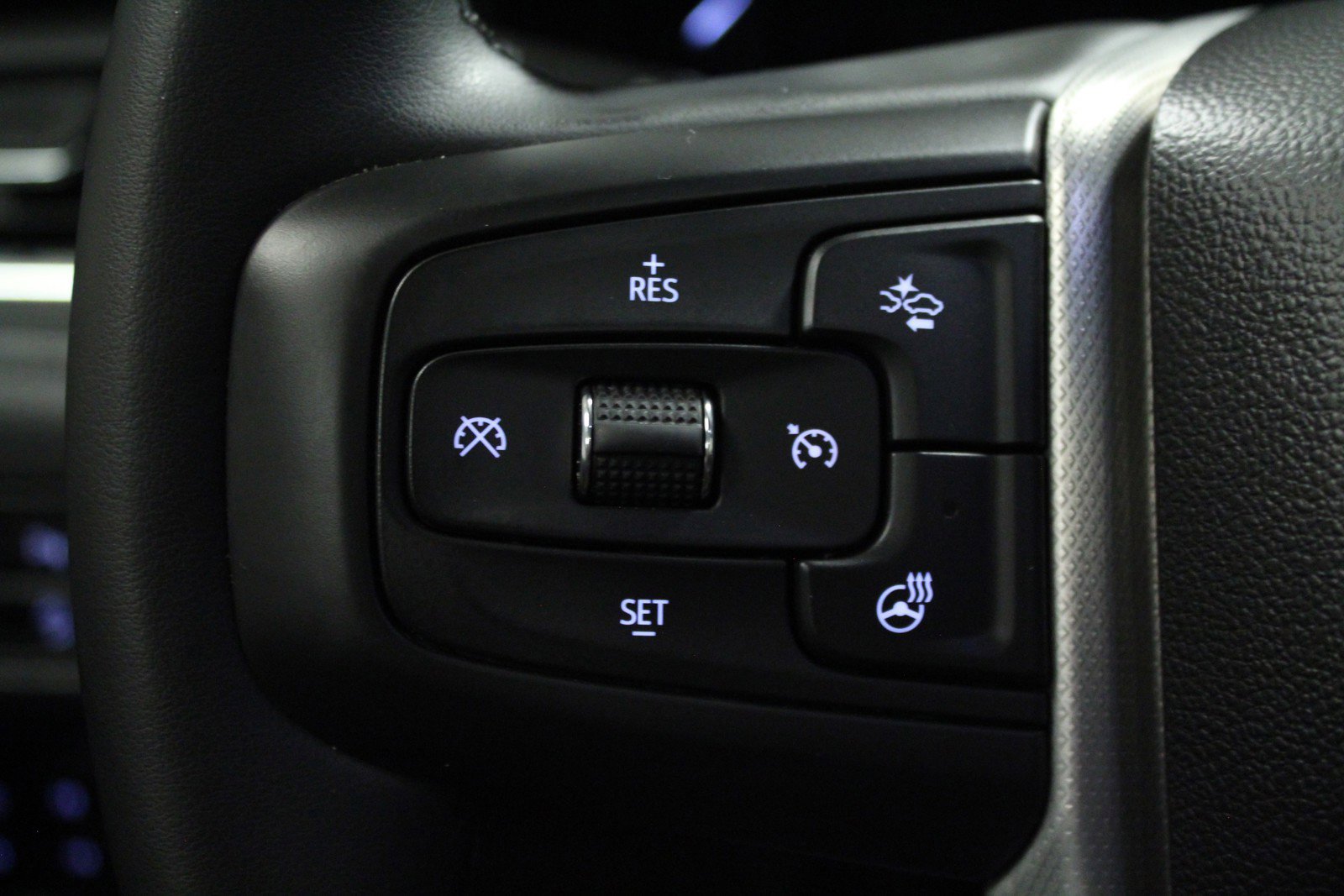 Used 2024 GMC Yukon XL Denali image 21