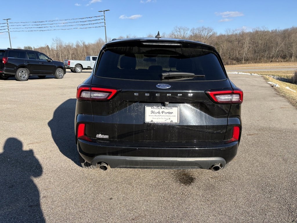 Used 2024 Ford Escape ST-Line image 4