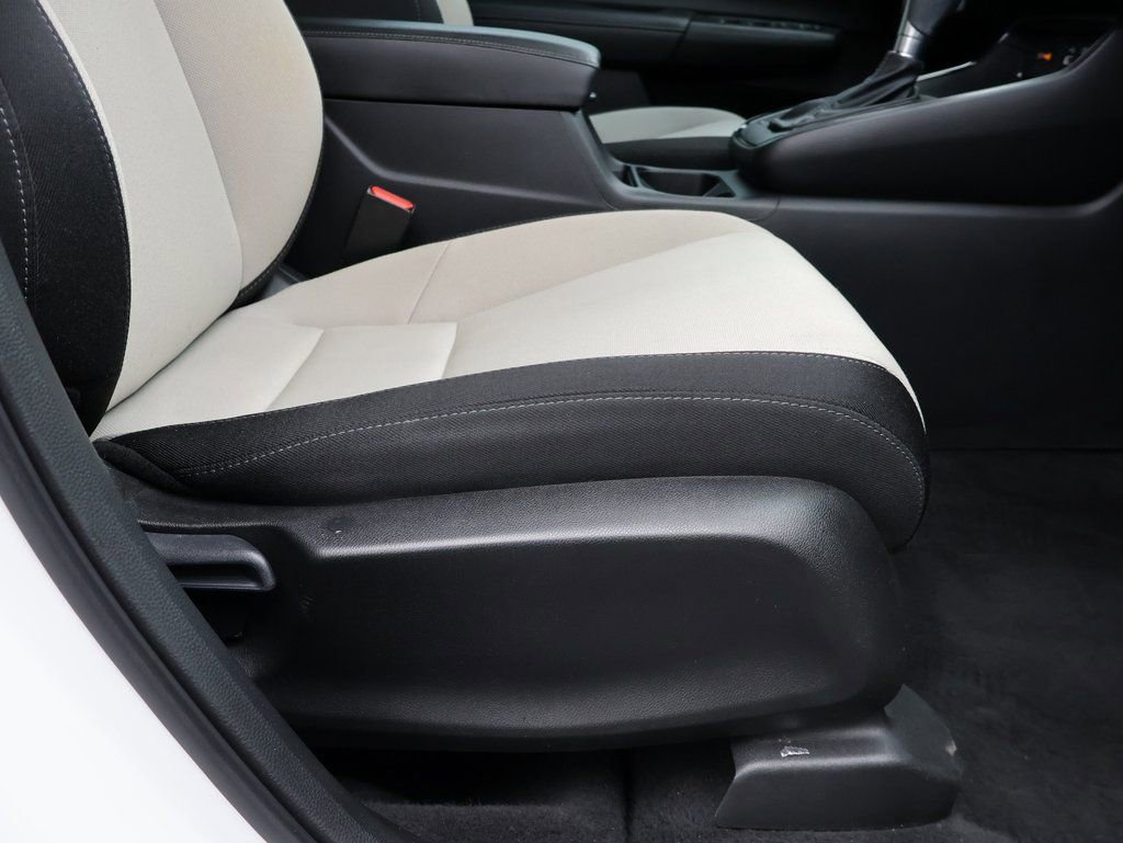 Certified 2025 Honda CR-V EX image 10