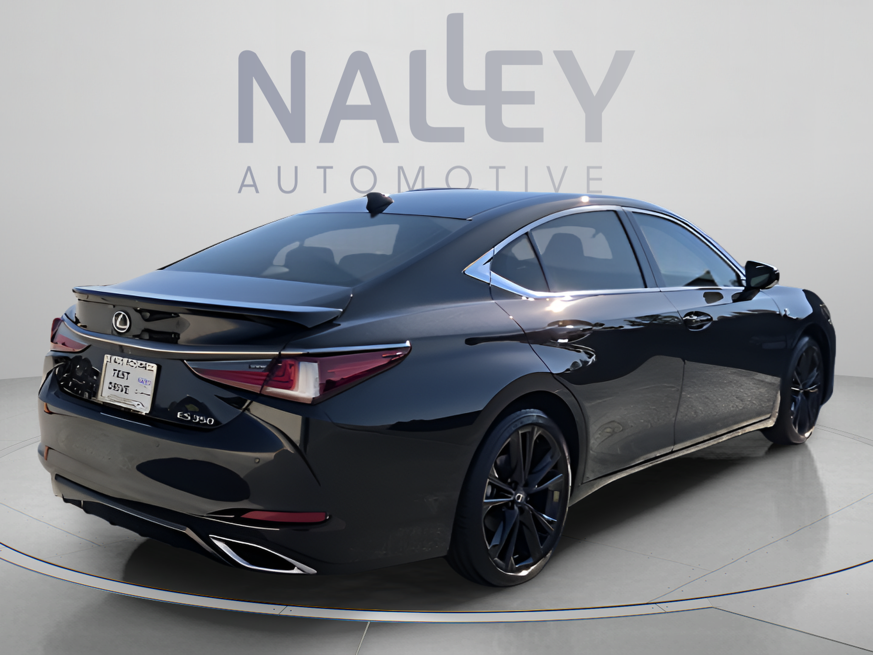 Used 2024 Lexus ES 350 F Sport w/ Accessory Package (Z2) FWD image 6