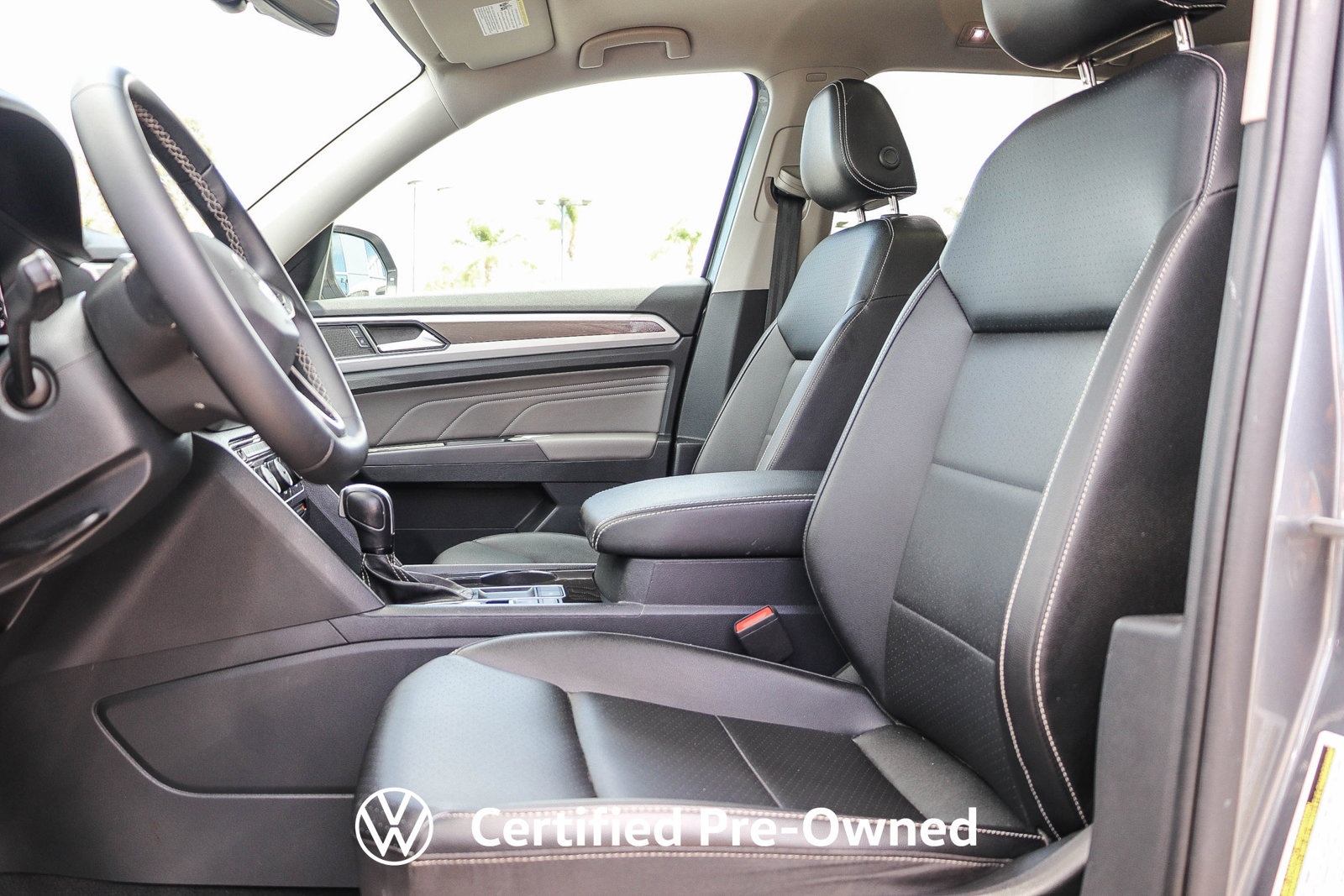 Certified 2023 Volkswagen Atlas SE w/ Panoramic Sunroof Package FWD image 19