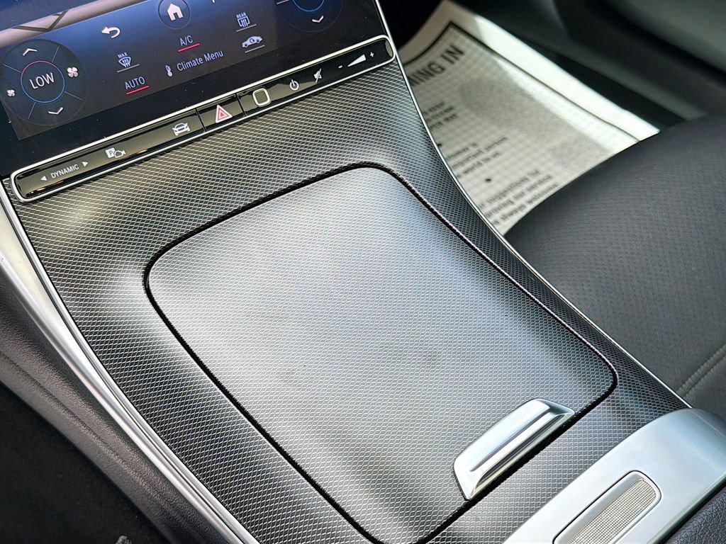 Used 2023 Mercedes-Benz C 300 Sedan image 29