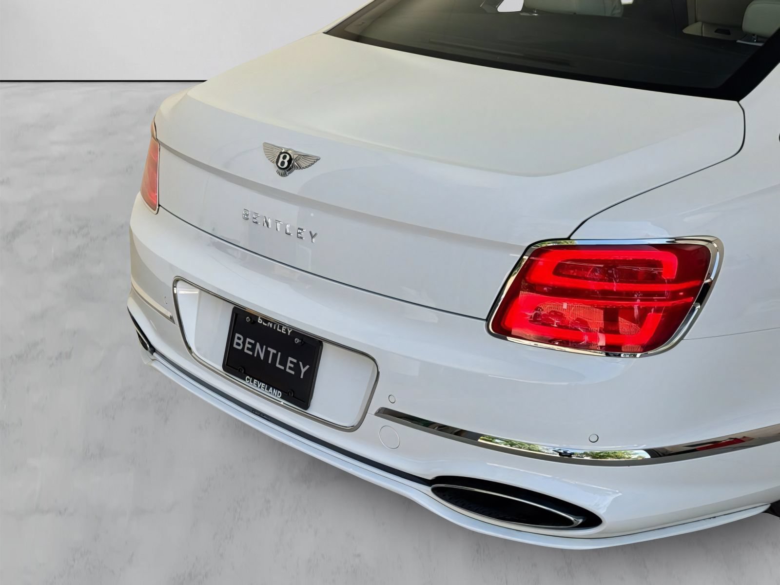 New 2026 Bentley Flying Spur Plug-In Hybrid AWD/4WD image 28