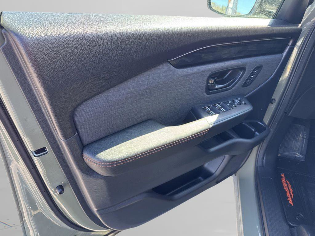 Used 2026 Honda Passport TrailSport image 21