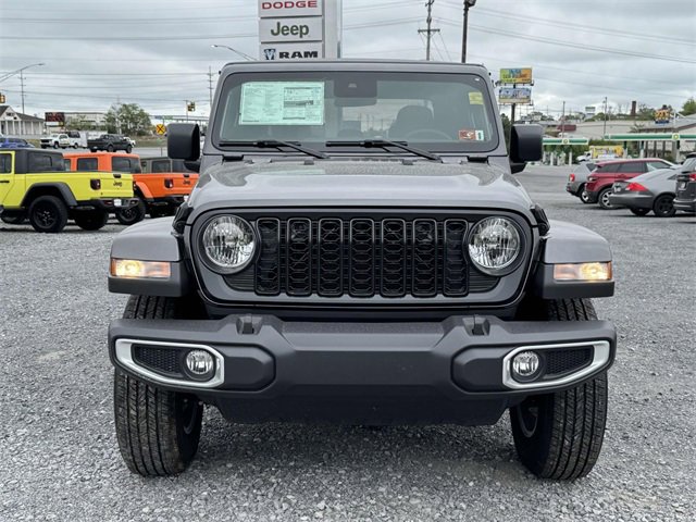 New 2025 Jeep Gladiator Sport image 23