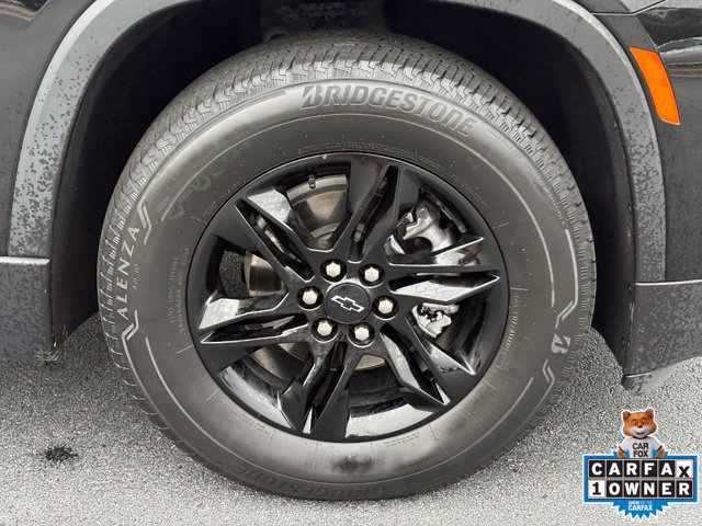 Used 2023 Chevrolet Traverse LT FWD image 29