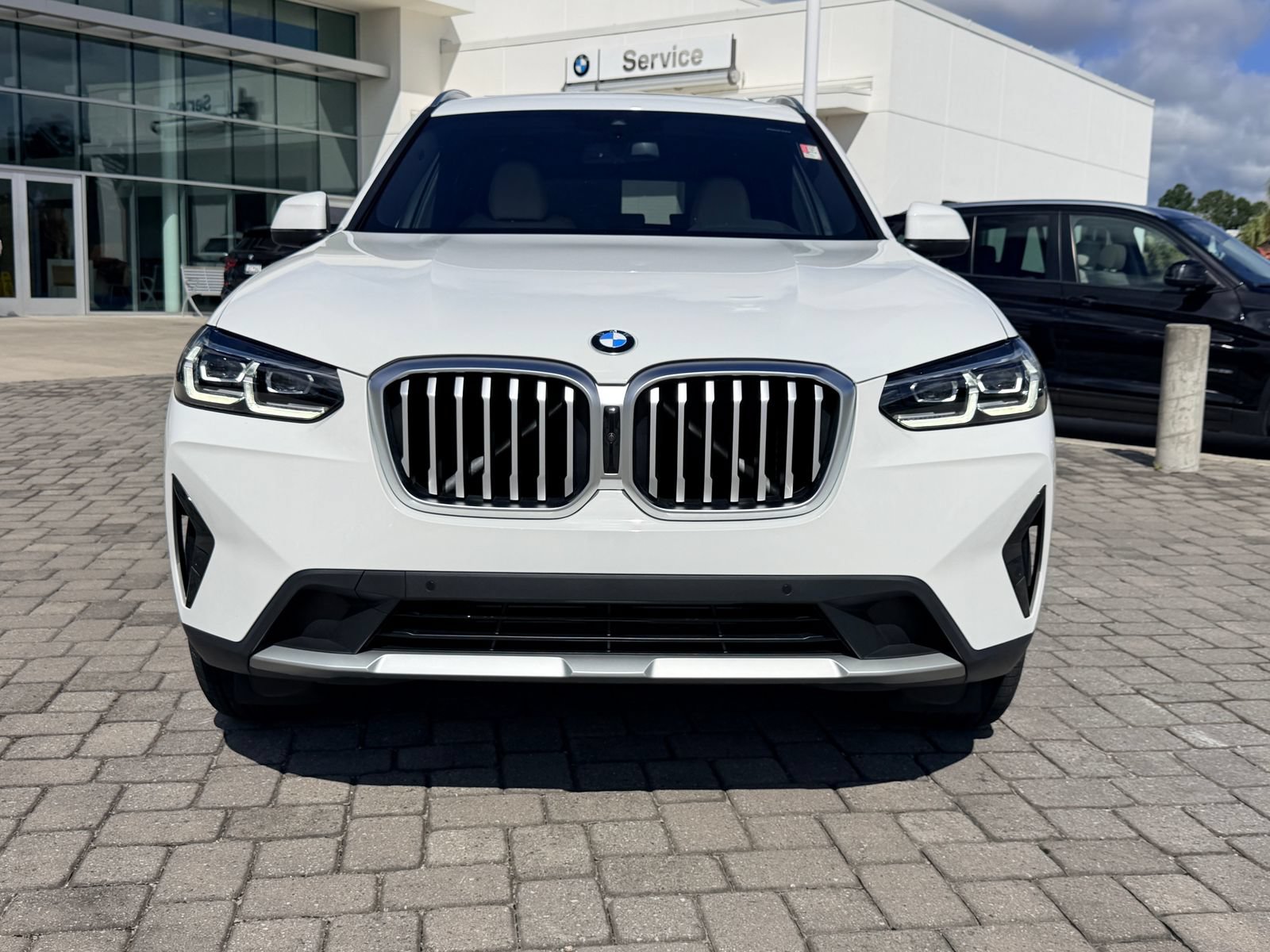 Used 2024 BMW X3 xDrive30i w/ Convenience Package AWD/4WD image 6