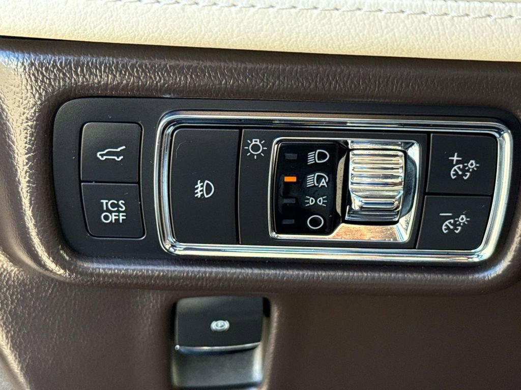 Used 2022 Lincoln Nautilus Black Label w/ Class II Trailer Tow Package image 28