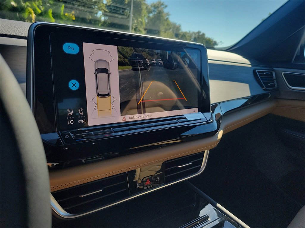 New 2026 Volkswagen Atlas Cross Sport SE image 30