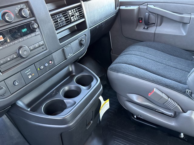 New 2025 GMC Savana 2500 Extended w/ Driver Convenience Package image 18
