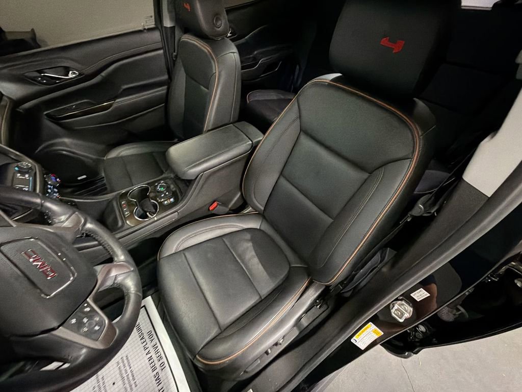 Used 2022 GMC Acadia AT4 w/ Technology Package image 20