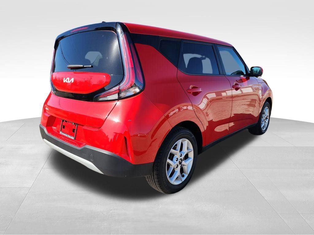 Used 2024 Kia Soul LX w/ Option Group 015 image 8