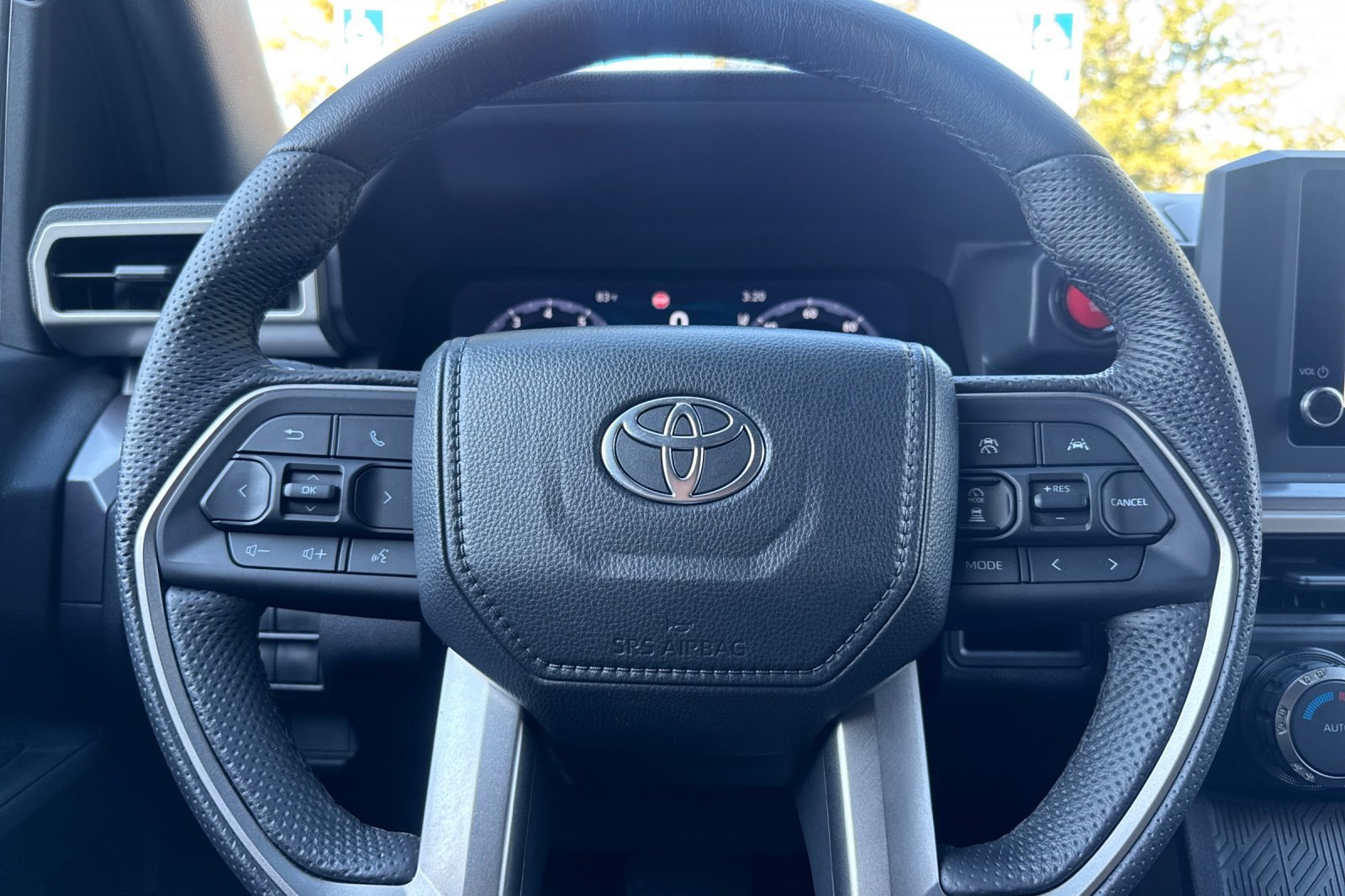 Used 2026 Toyota Tacoma TRD Off-Road AWD/4WD image 28