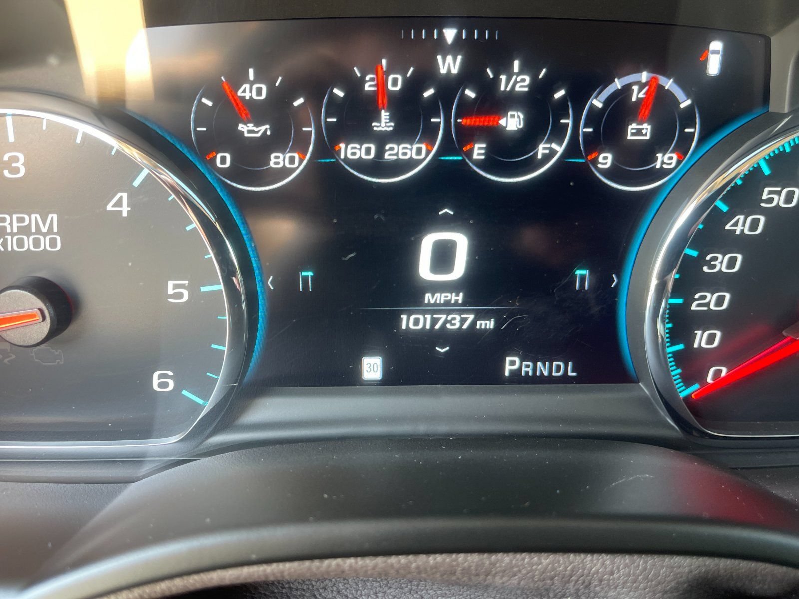 Used 2020 Chevrolet Tahoe Premier w/ 6.2L Performance Package AWD/4WD image 34