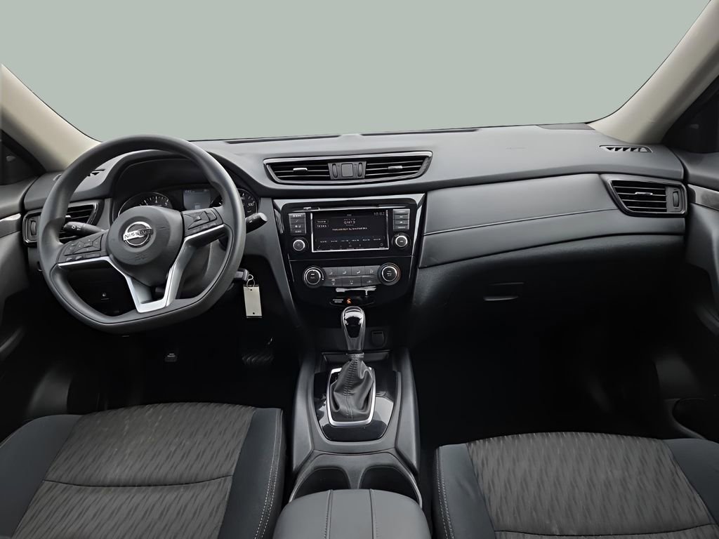 Used 2018 Nissan Rogue S image 17