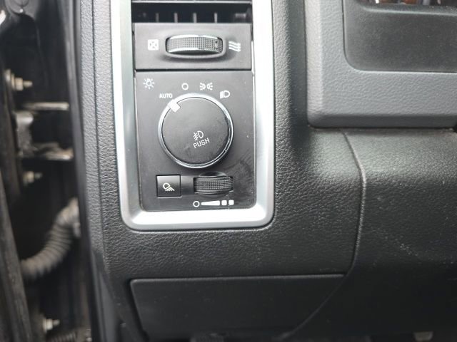 Used 2017 RAM 2500 SLT w/ Black Appearance Group image 11