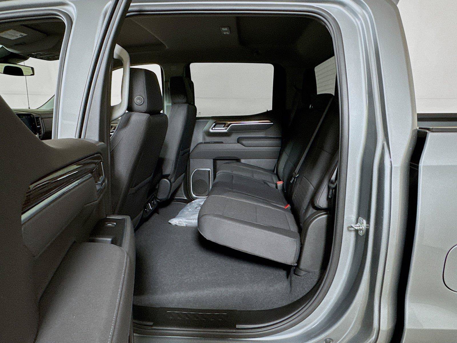 New 2026 Chevrolet Silverado 1500 LT AWD/4WD image 13