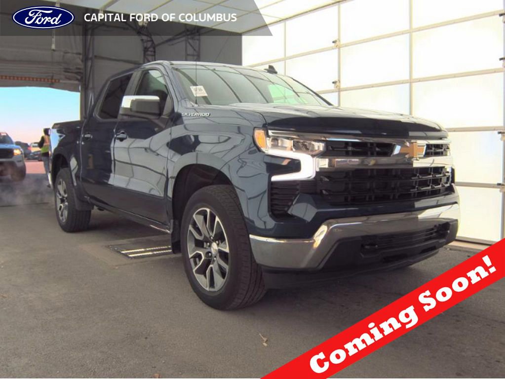 Used 2022 Chevrolet Silverado 1500 LT image 1