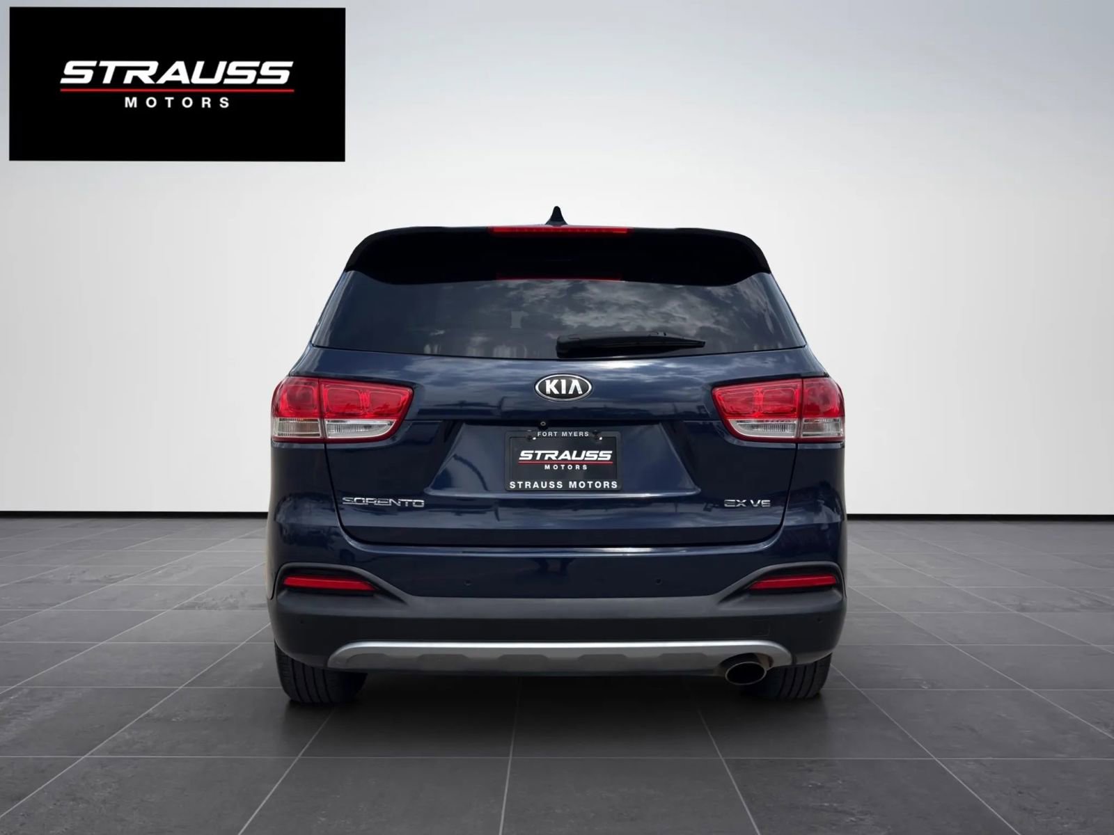 Used 2017 Kia Sorento EX FWD image 8