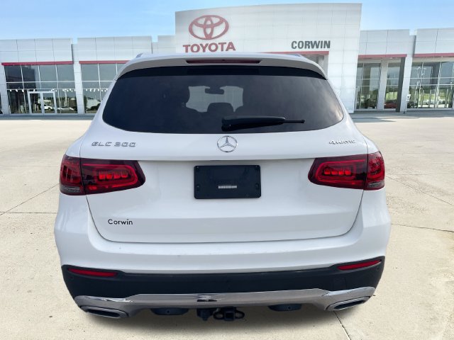 Used 2021 Mercedes-Benz GLC 300 4MATIC image 4